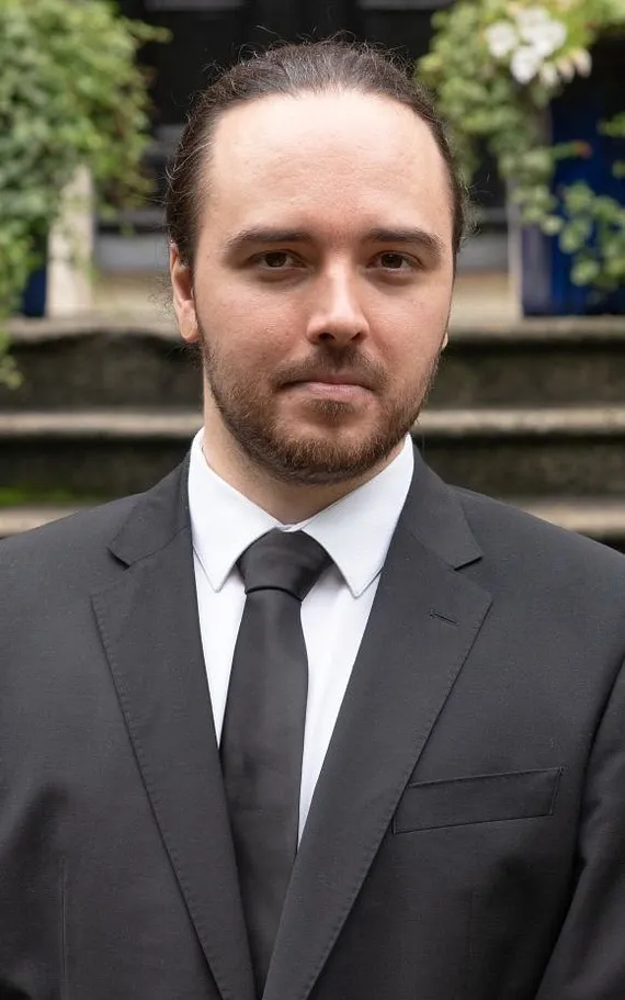 Adrian Buszczak - DNG Financial Services